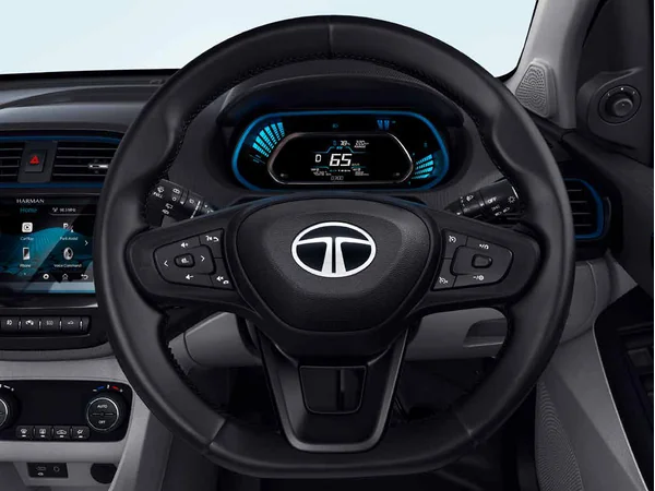 tata tigor ev tigor-ev-xz-plus-lux-260-kwh interior